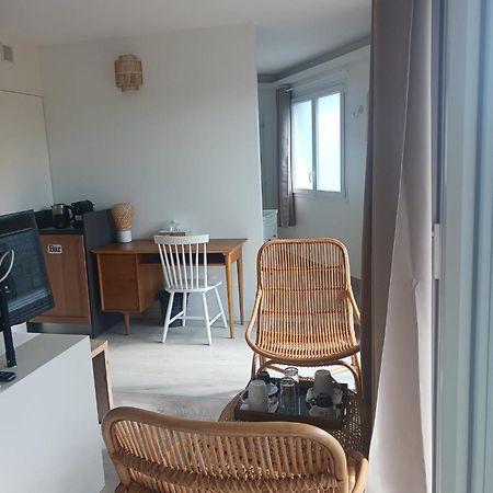 Aracari Hotell Villars-les-Dombes Exteriör bild